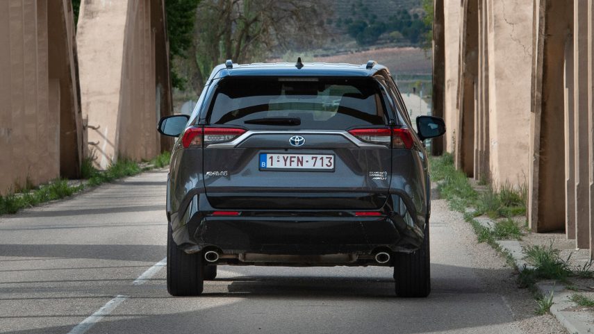 Toyota RAV4 Plug in 2