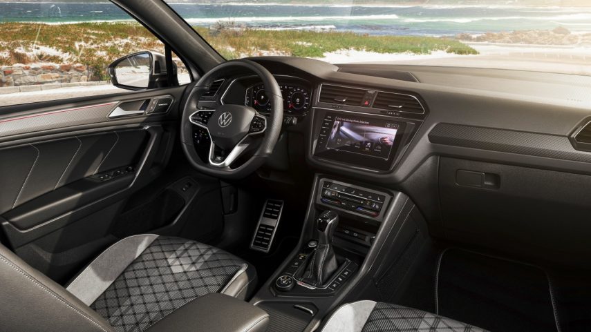 Volkswagen Tiguan Allspace 2021 (15)
