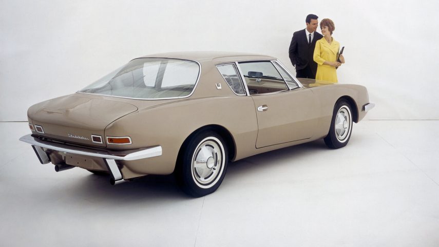 1963 Studebaker Avanti 3