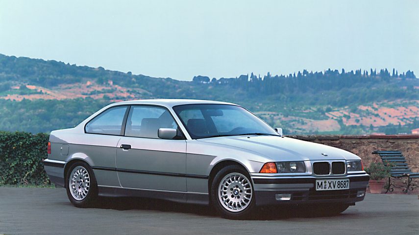 BMW 325i Coupe E36 1