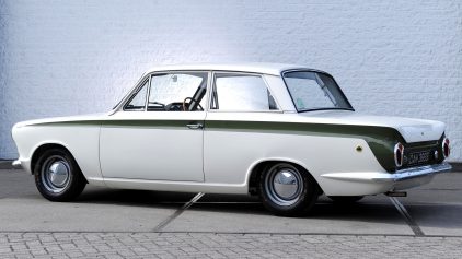 Ford Cortina Lotus MkI 4