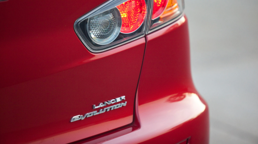 Mitsubishi Lancer Evolution X GSR 2013
