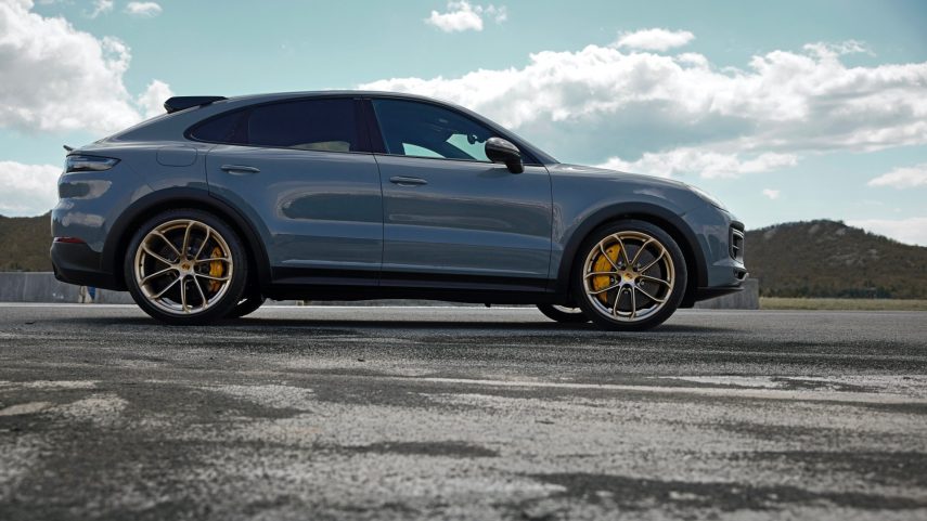 Porsche Cayenne Turbo GT 2022 (7)