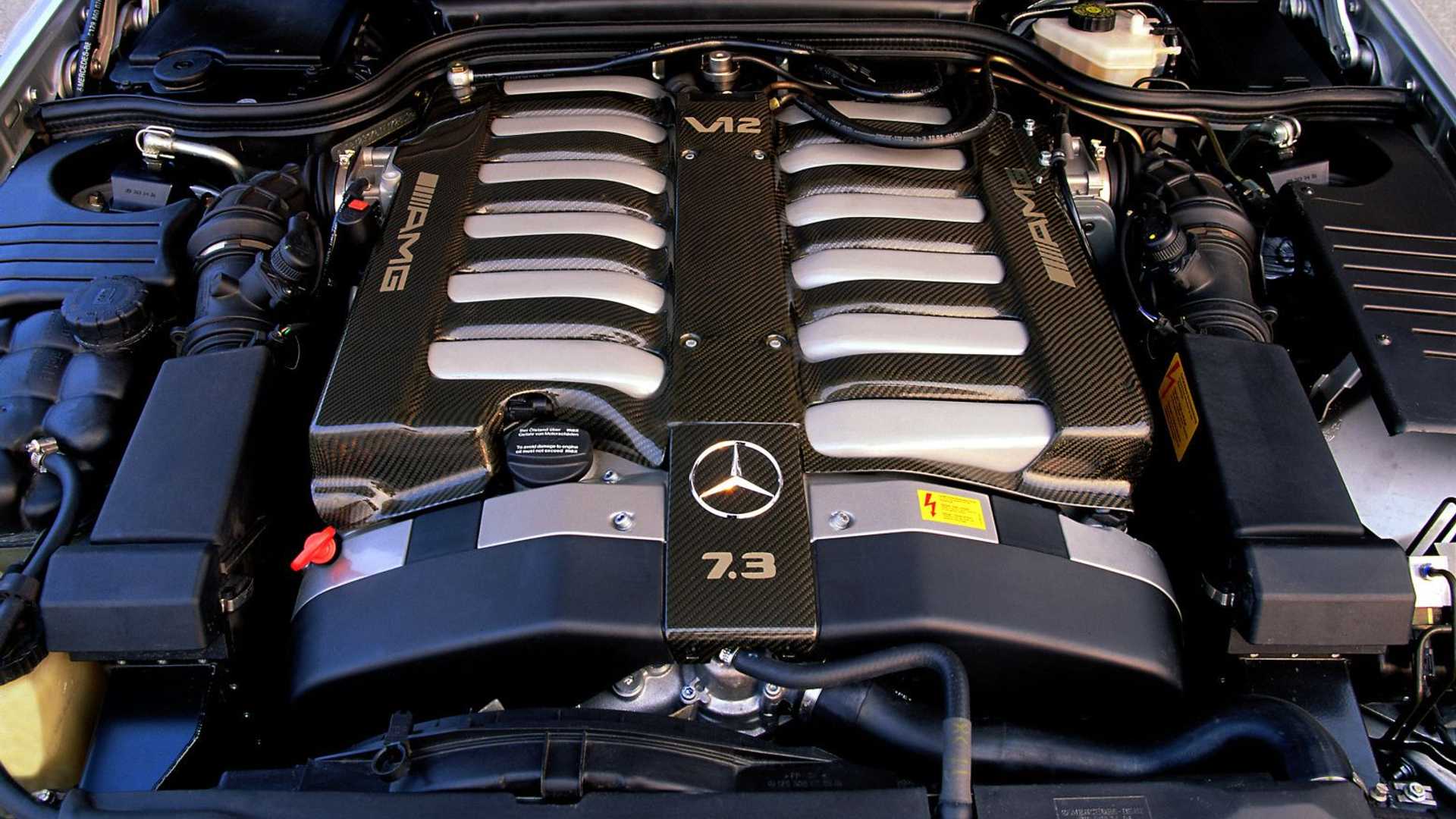 Mercedes-Benz se suma al abandono de los motores de combustión interna