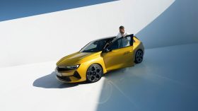 Opel Astra 2022 (22)