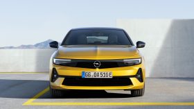 Opel Astra 2022 (9)