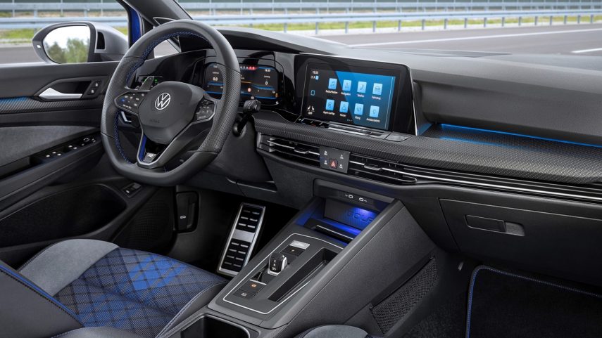 Volkswagen Golf R Variant 2021 (17)