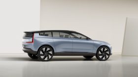 Volvo Concept Recharge 2021 (2)