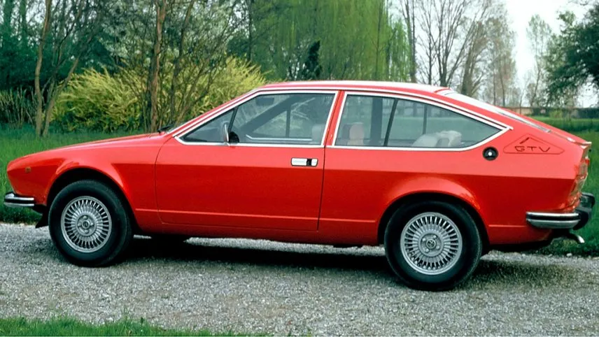 Alfa Romeo Alfetta GTV 2000 3