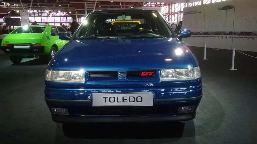 SEAT Toledo 2 0i GT 16v 1L 1