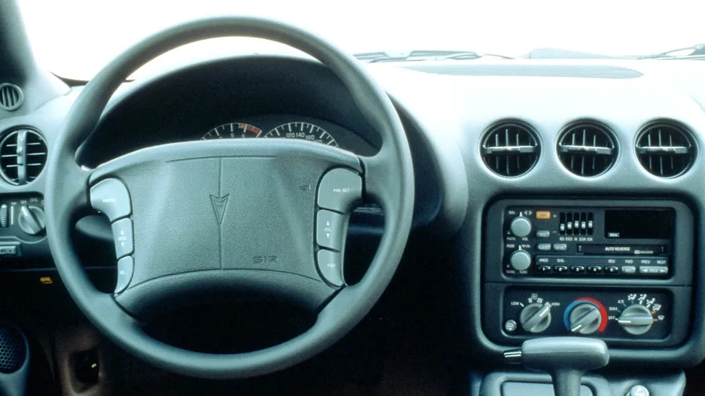 1993 Pontiac Firebird V6 3 3 Interior