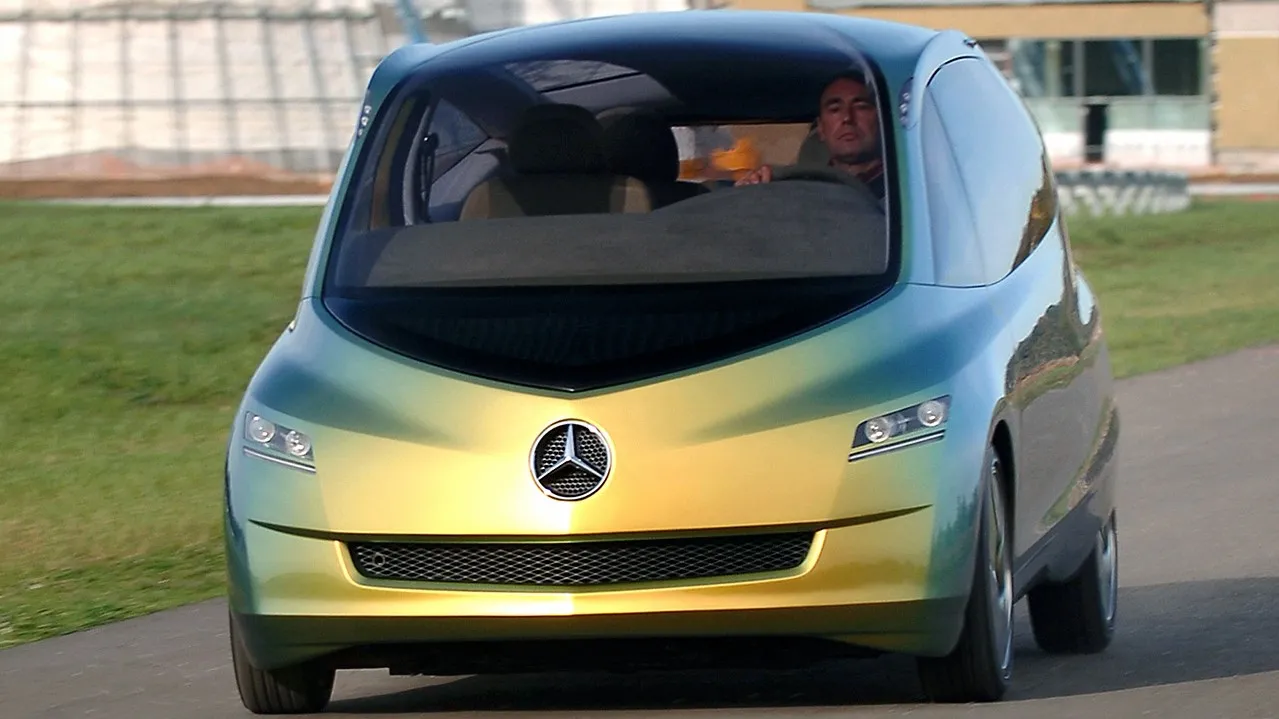 Mercedes Benz Bionic Concept 2005 (1)