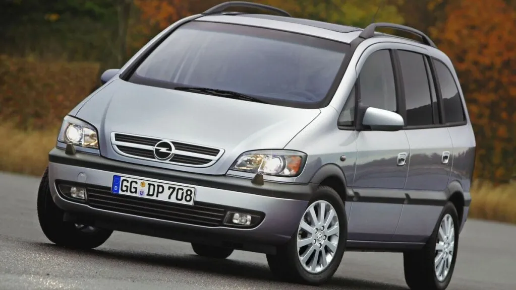 Coche del día: Opel Zafira MK1