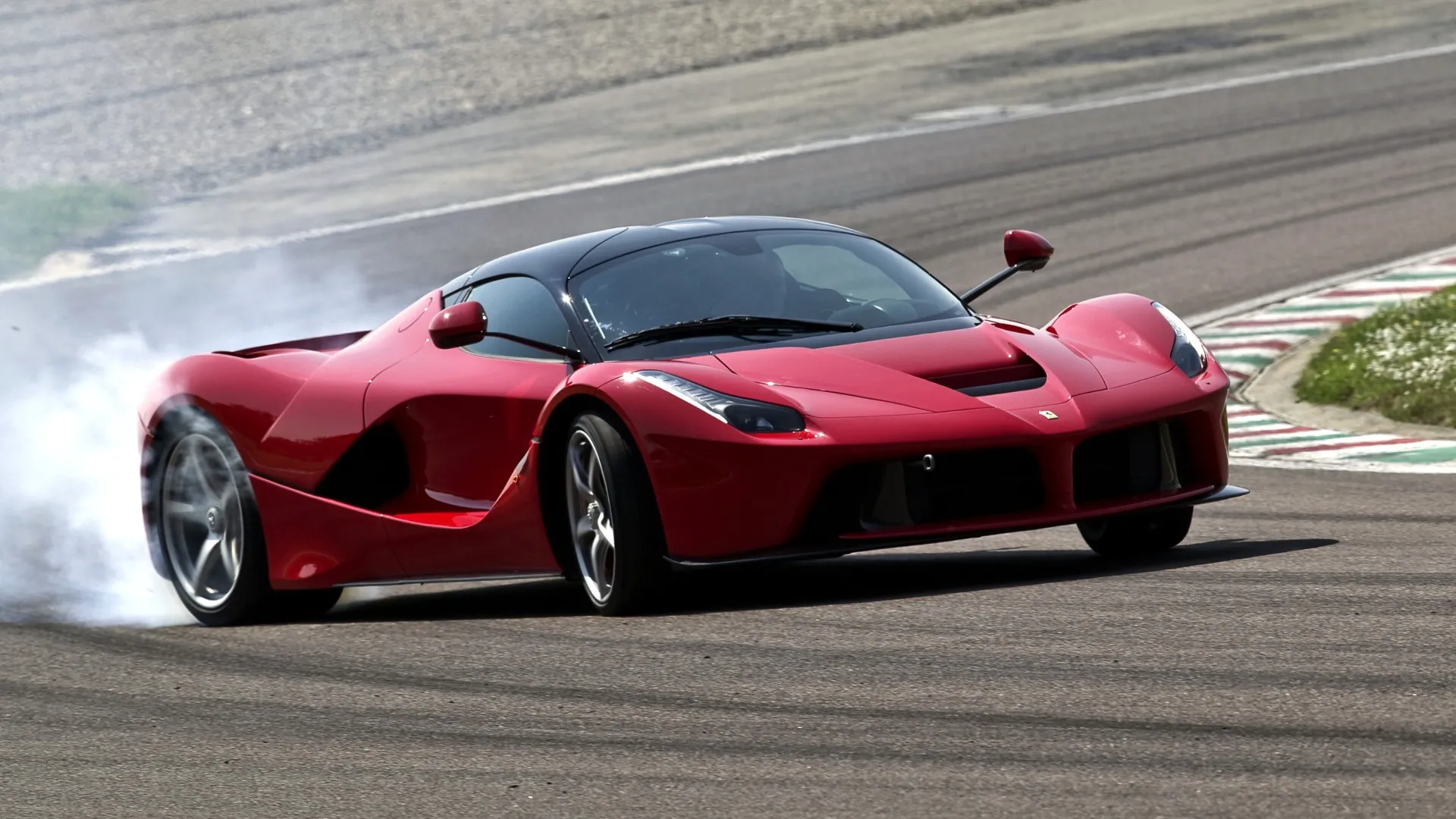 El reemplazo del Ferrari LaFerrari estará listo en 2024