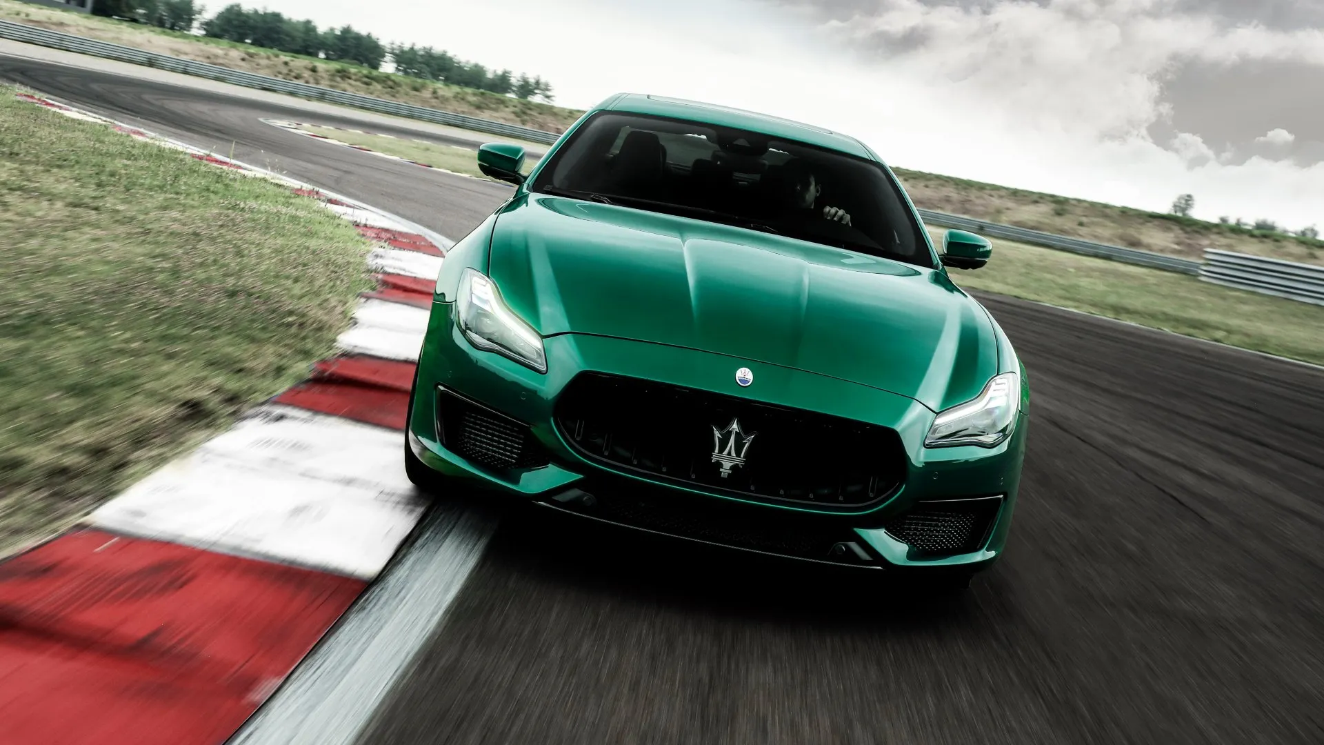 El próximo Maserati Quattroporte será eléctrico y llegará en 2024