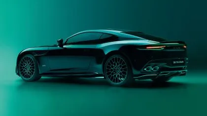 Aston Martin DBS 770 Ultimate 2023 (2)