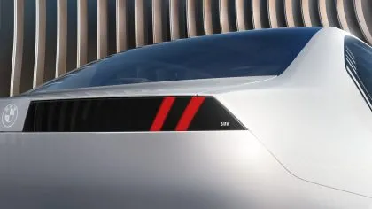 BMW i Vision Dee Concept 2023 (10)