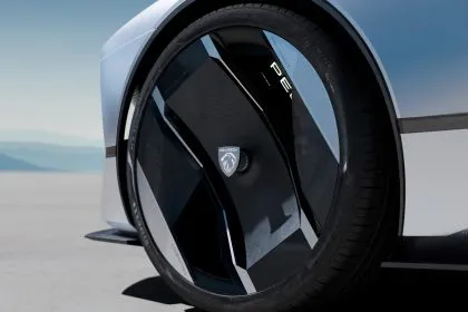 Peugeot Inception Concept 2023 (9)