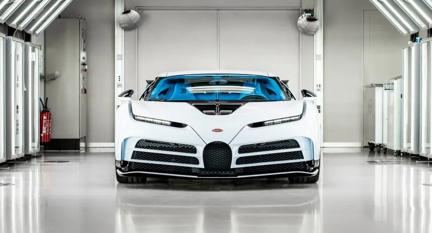 Utlimo Bugatti Centodieci (1)