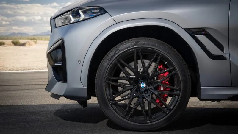 BMW X6 M Competition 2023 (13)