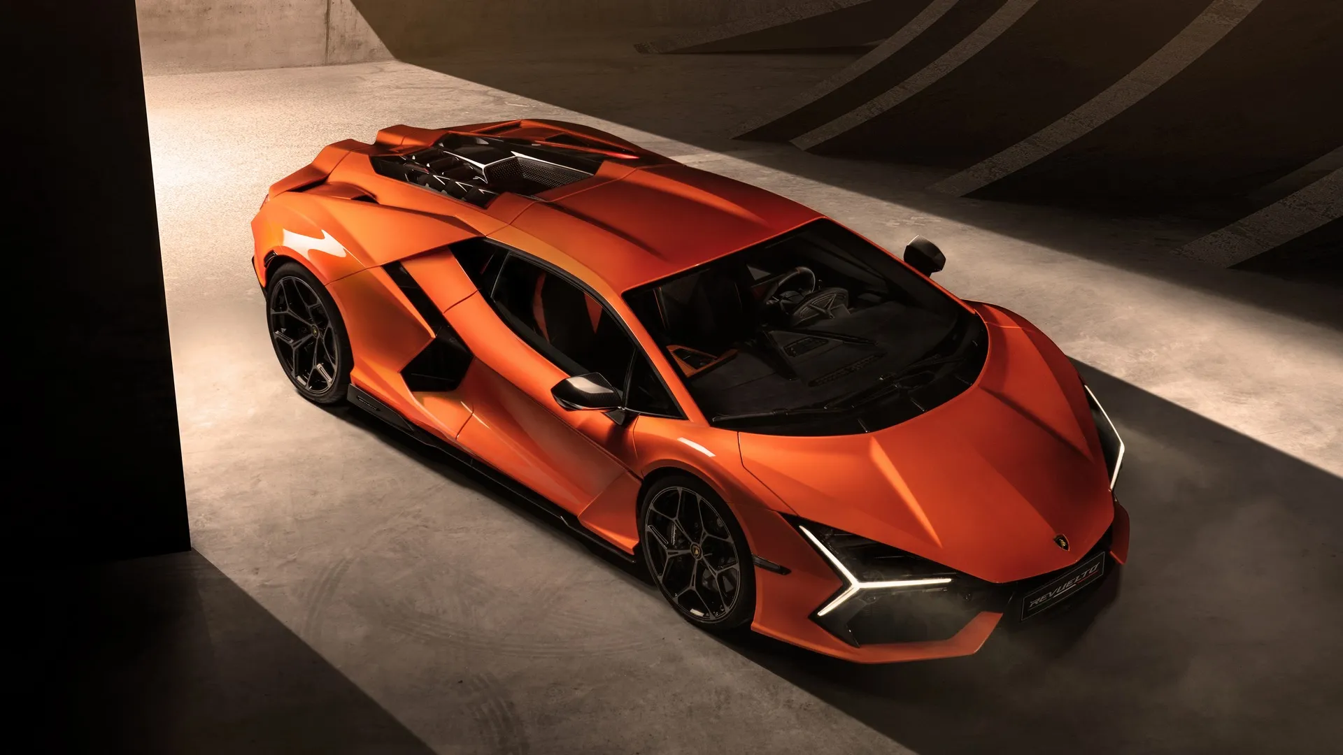 Conoce la línea de producción del Lamborghini Revuelto en este vídeo
