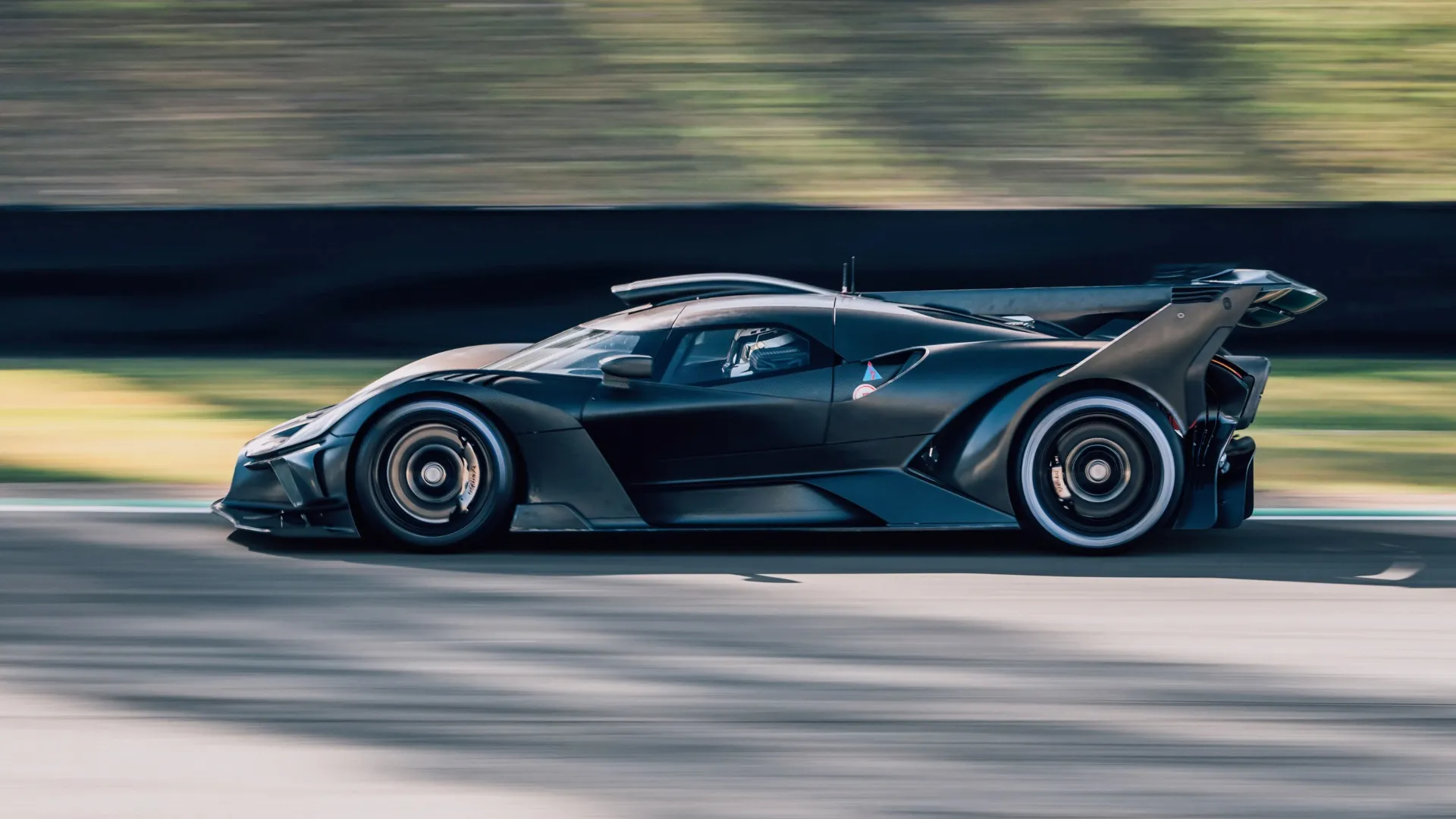 El Bugatti Bolide afronta el final de su desarrollo