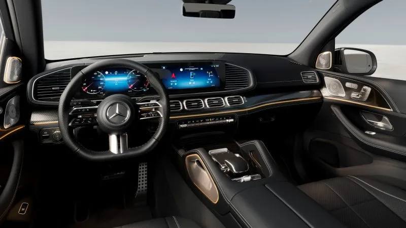 Mercedes Benz GLS 2024 (6)