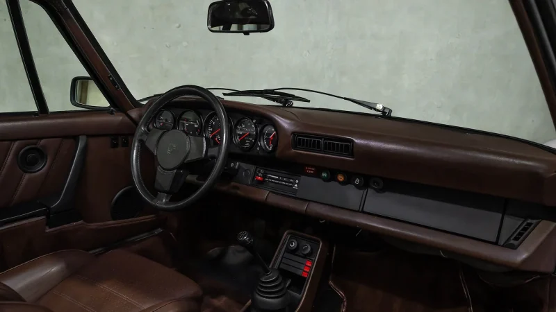 Porsche 911 Turbo 1979 601 Moonstone (8)