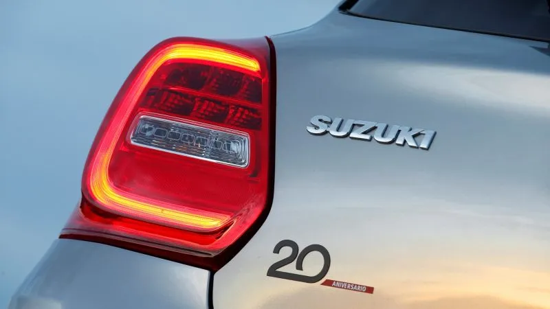 Suzuki Swift Sport 20 Aniversario 2023 (21)