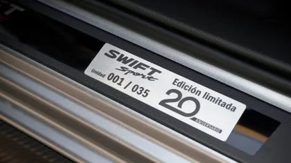 Suzuki Swift Sport 20 Aniversario 2023 (28)