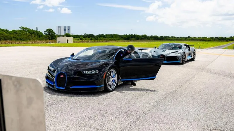 2023 Bugatti 400 KMH Event(7)