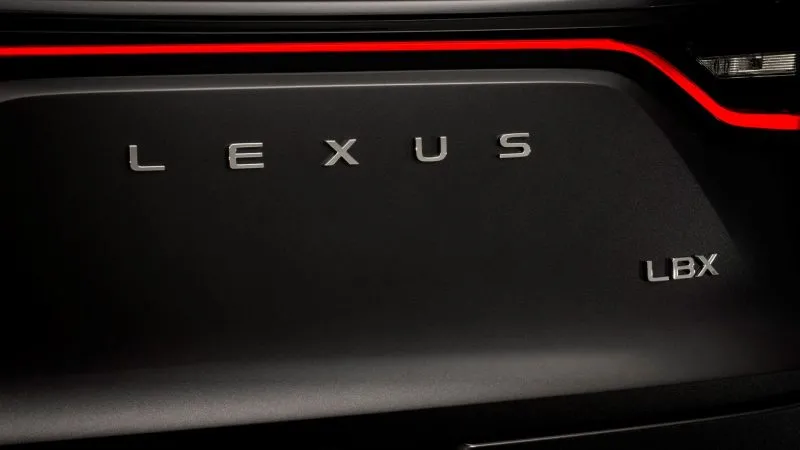 Lexus LBX 2023 (66)