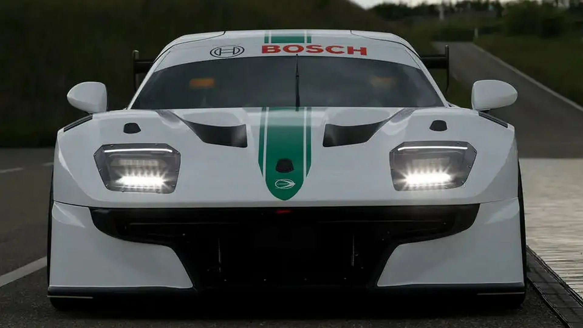 Ligier y Bosch presentan un coche de carreras alimentado de hidrógeno