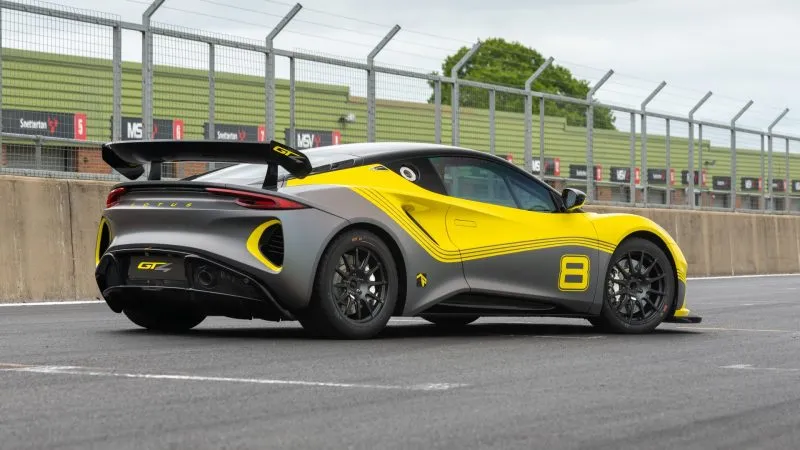 Lotus Emira GT4 2023 (6)