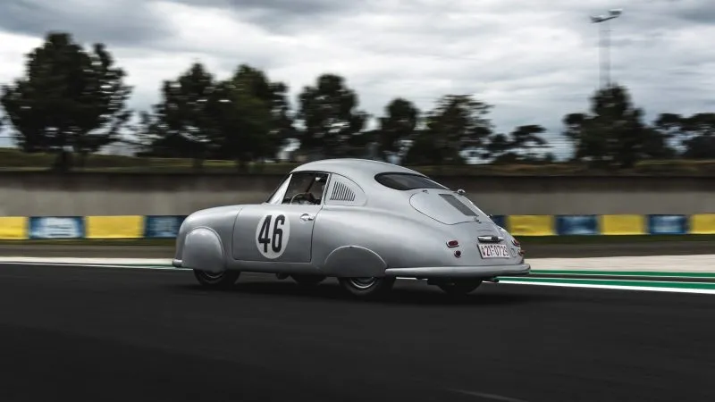Porsche 356 Le Mans (2)