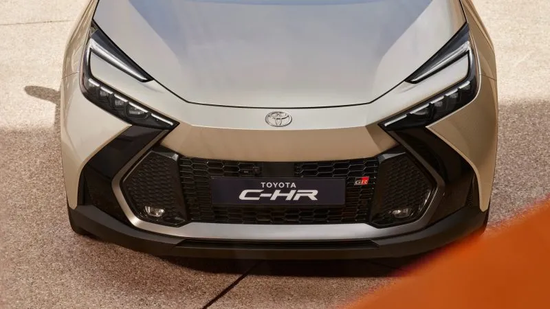 Toyota C HR 2023 (9)
