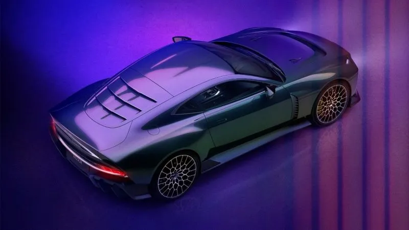 Aston Martin Valour (4)