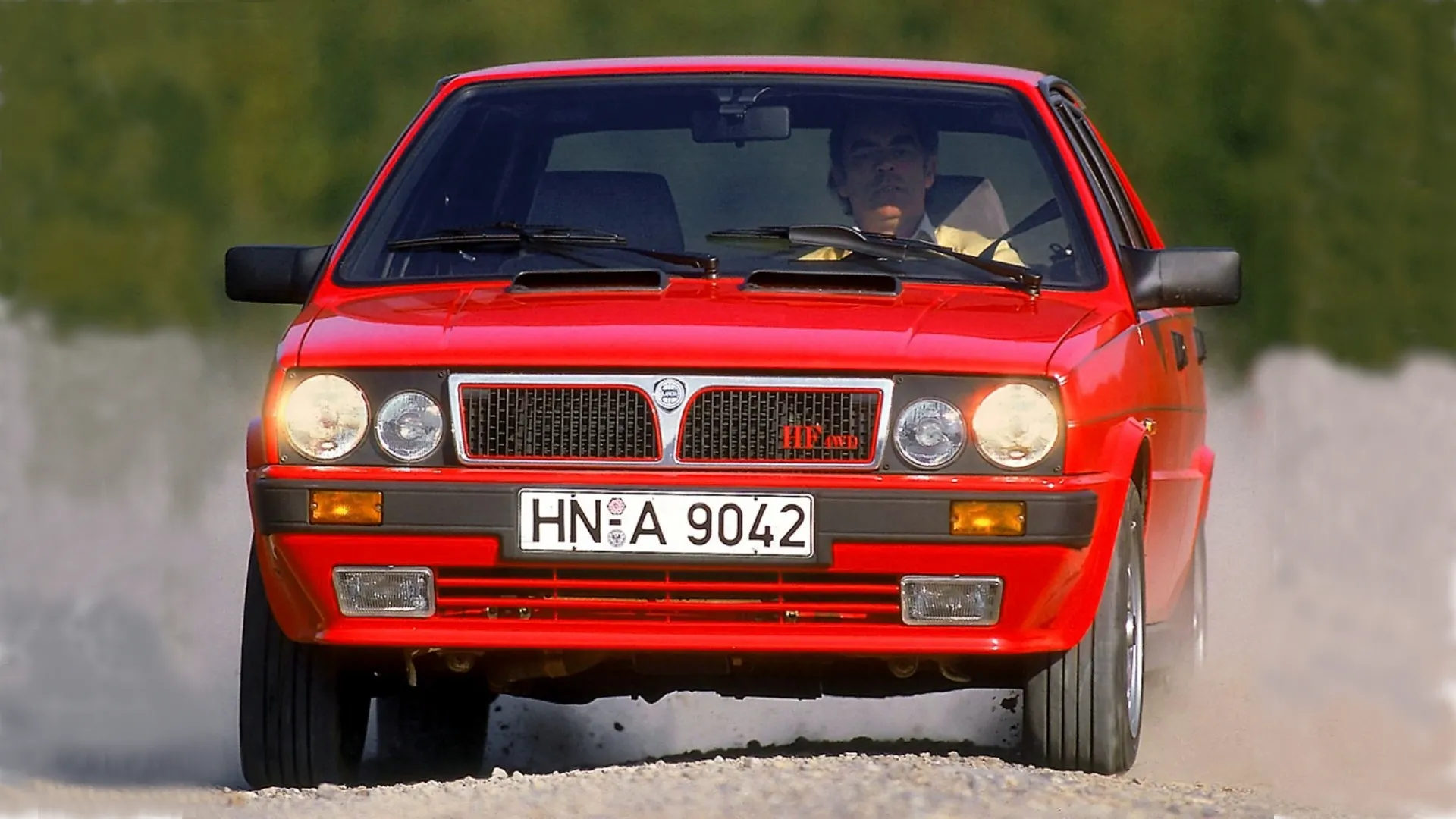 Coche del día: Lancia Delta HF 4WD