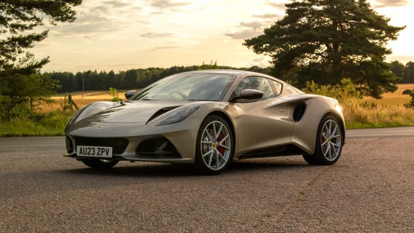 Lotus Emira 2 0