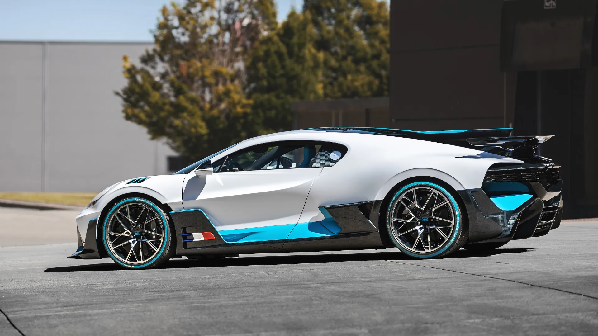 ¿Tienes 10 millones de euros sueltos? Pues quizá te interese este Bugatti Divo a la venta en Austria