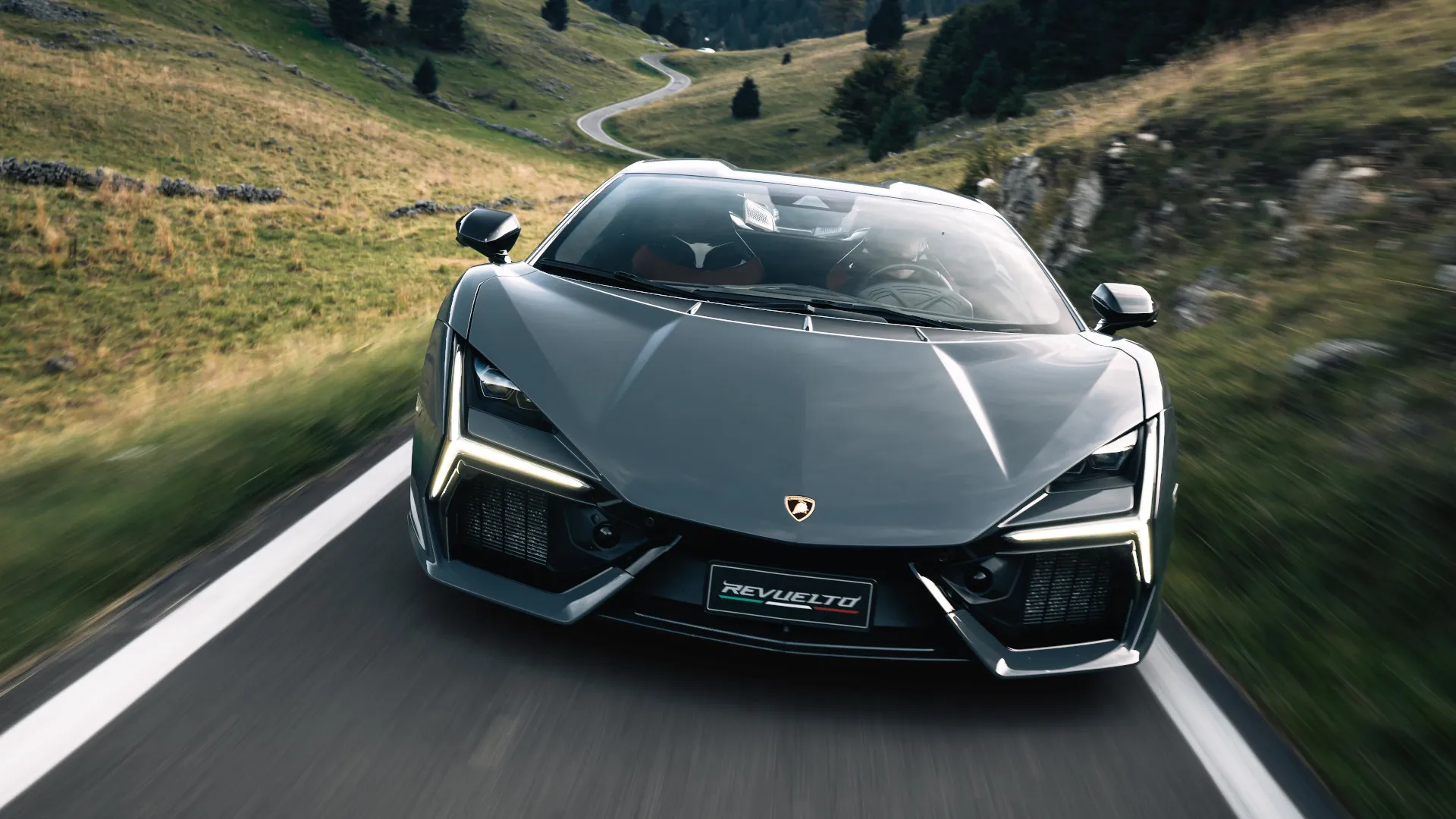 La aceleración pura no genera diversión, o eso dicen desde Lamborghini