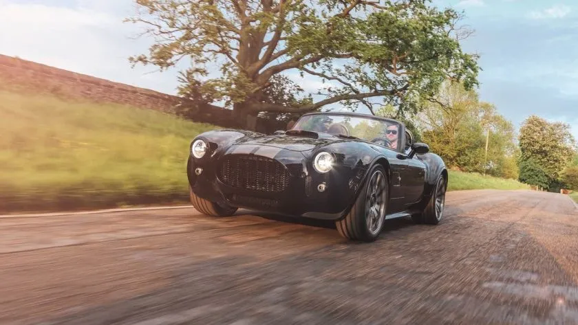 AC Cobra GT Roadster (1)