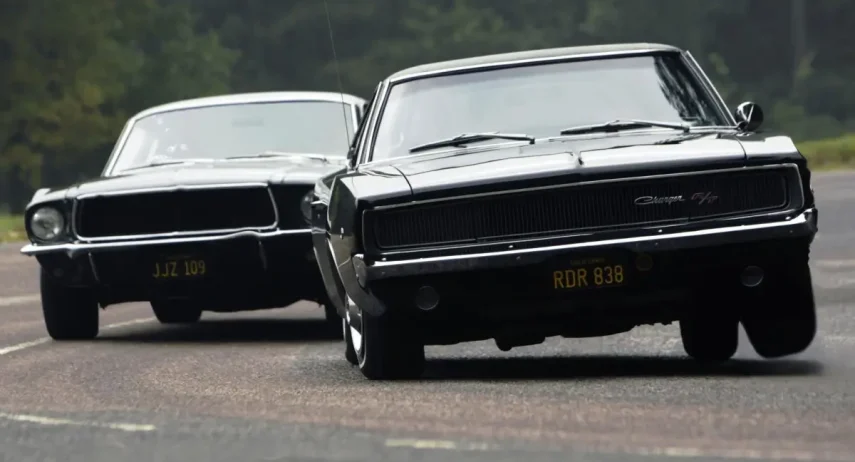 Ford Mustang GT390 vs Dodge Charger RT 440