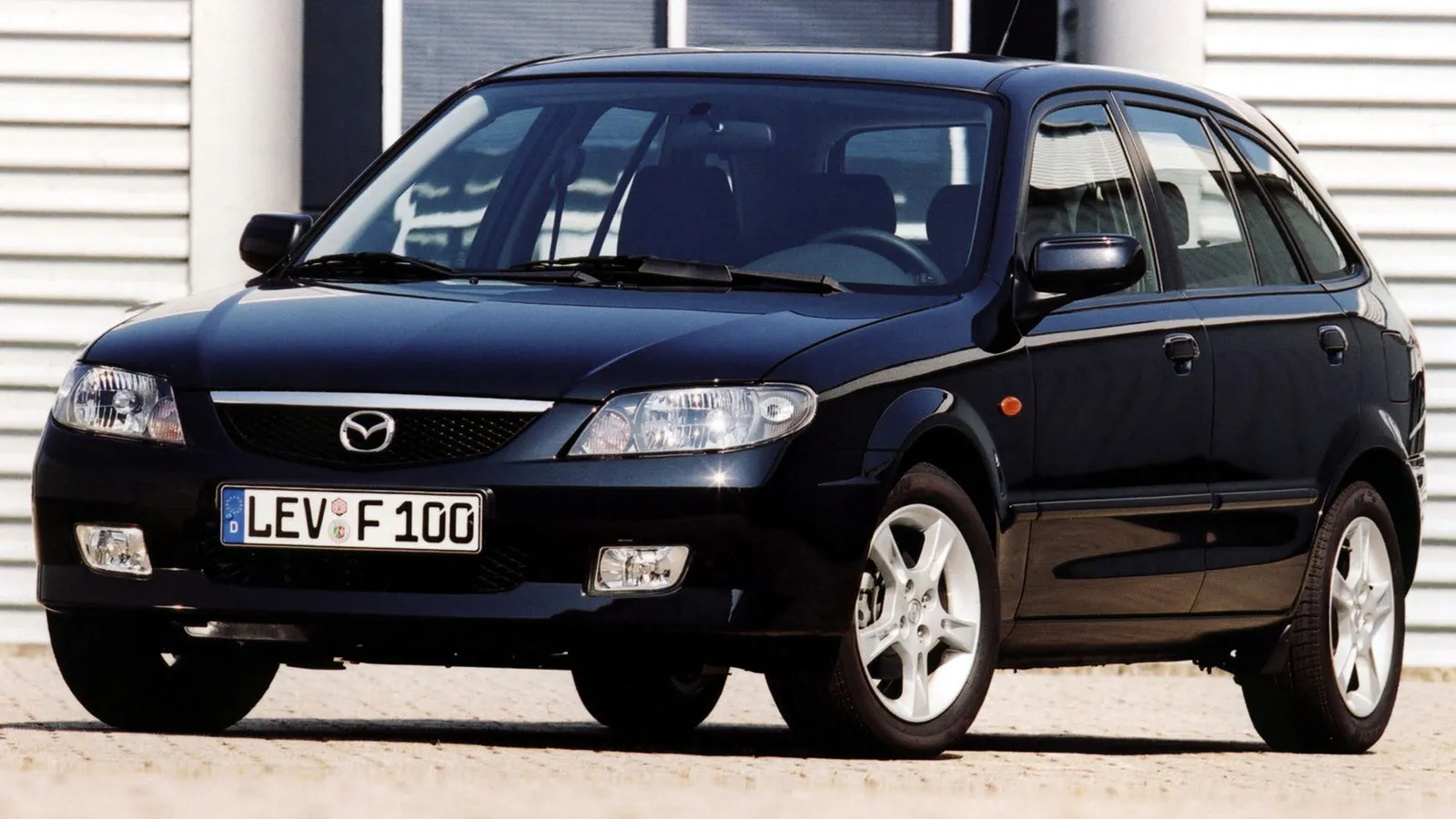 Coche del día: Mazda 323F 1.8 GT (BJ)