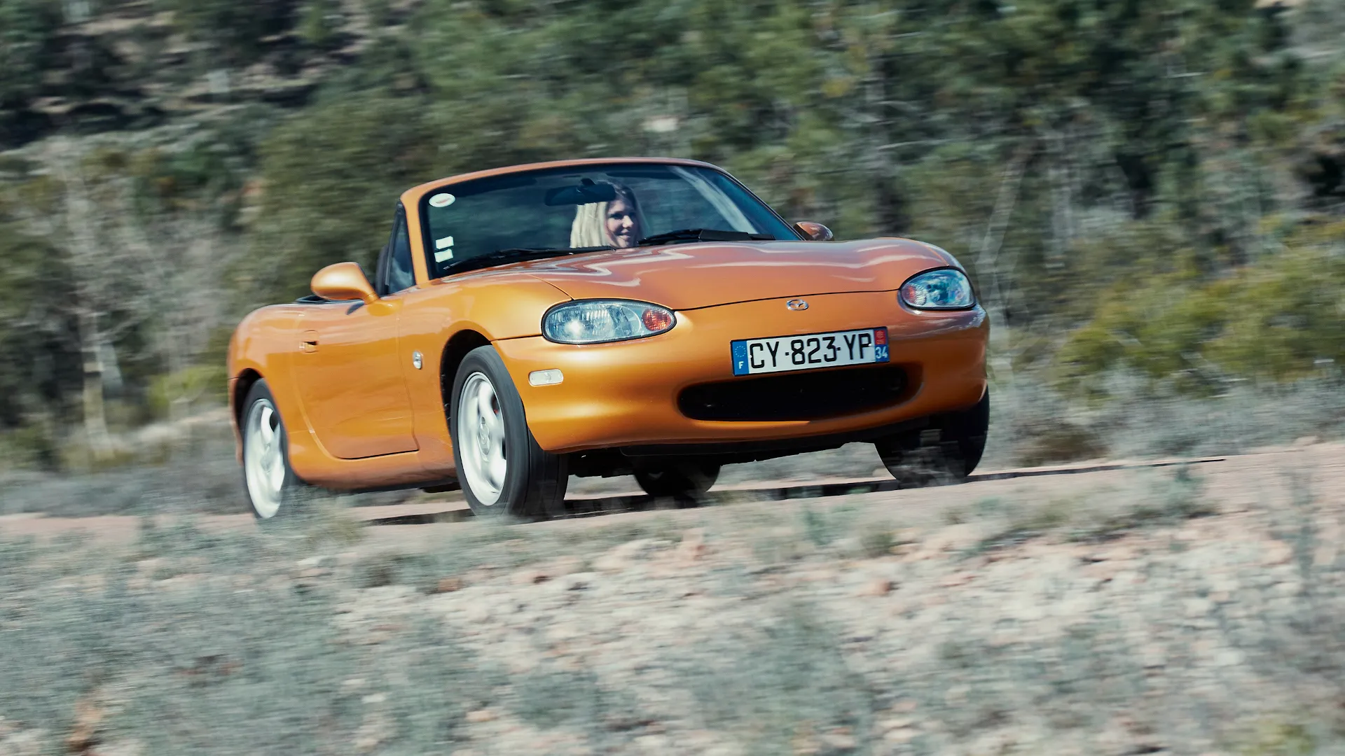 Coche del día: Mazda MX-5 1.6