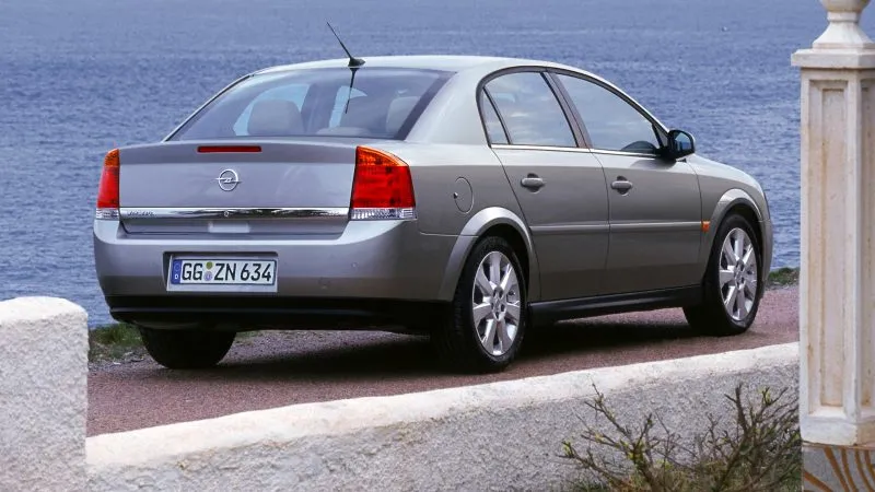 Opel Vectra C (2)