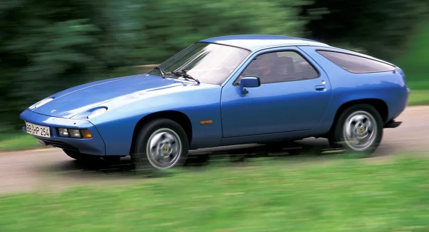 Porsche 928