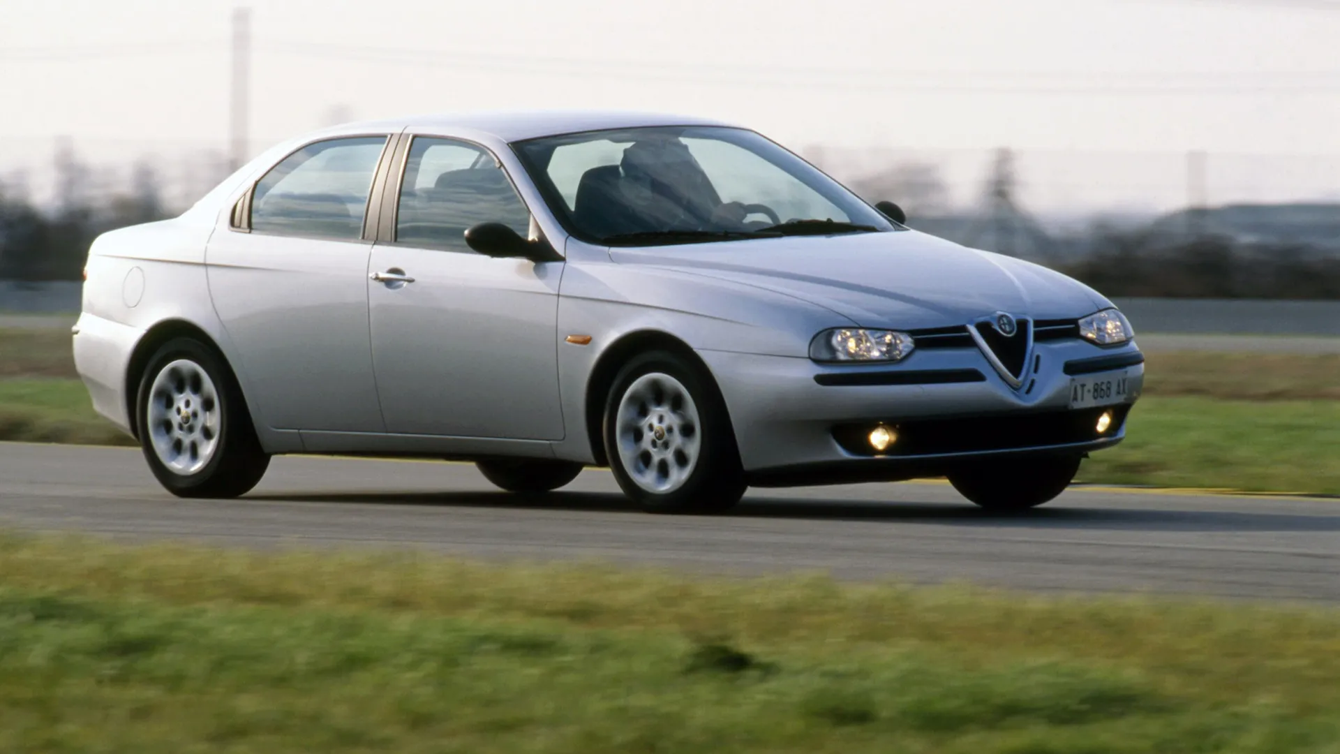 Coche del día: Alfa Romeo 156 2.5 V6