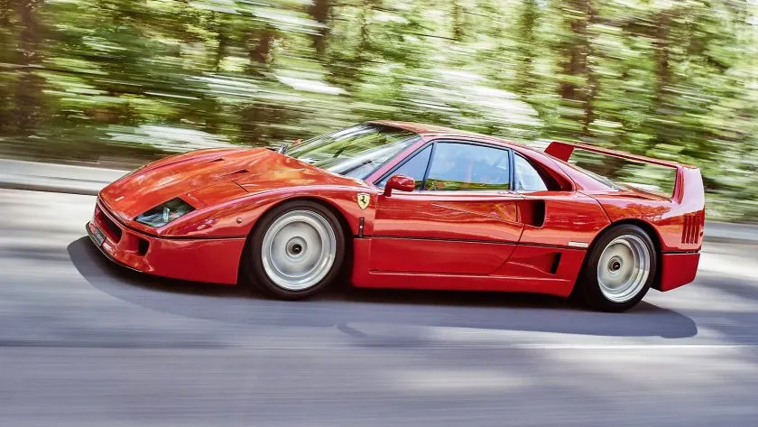 Ferrari F40 (2)