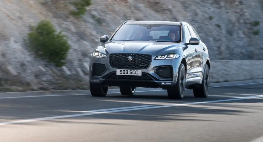 Jaguar F Pace